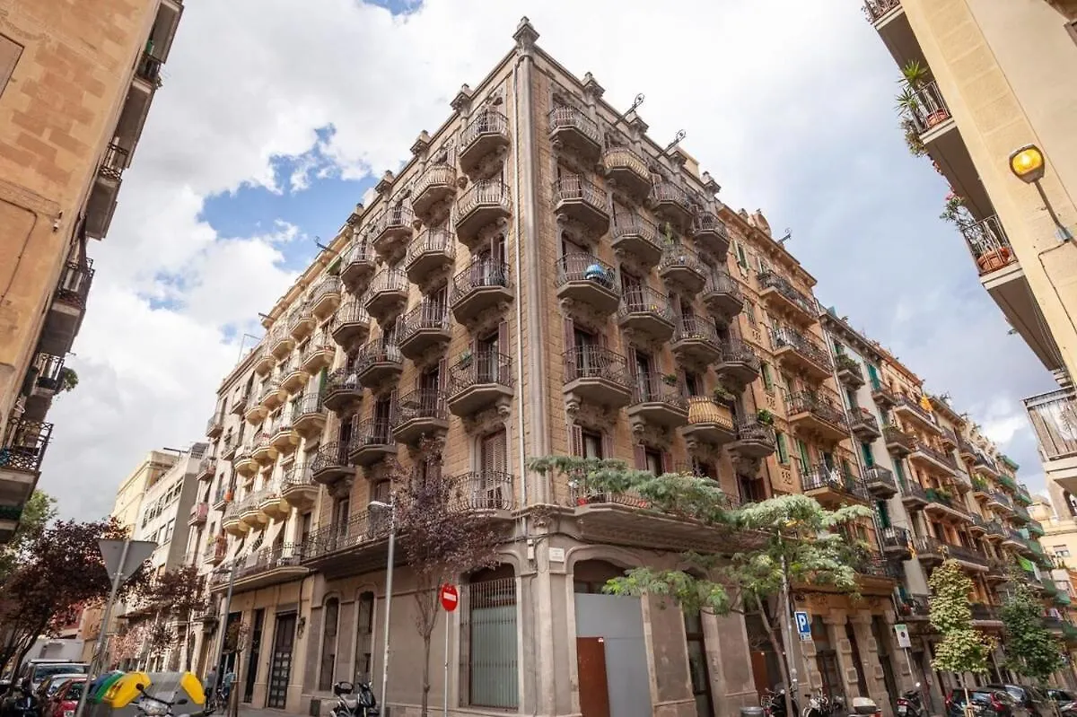 Modern And Bright 4Bd Triplex In Paralel! Barcelona Holiday home